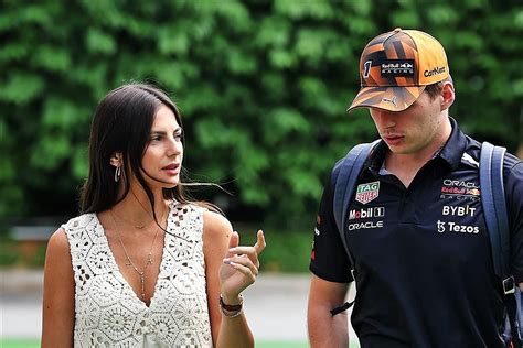 max verstappen nudes|F1: Max Verstappens girlfriend Kelly Piquet poses for nude。